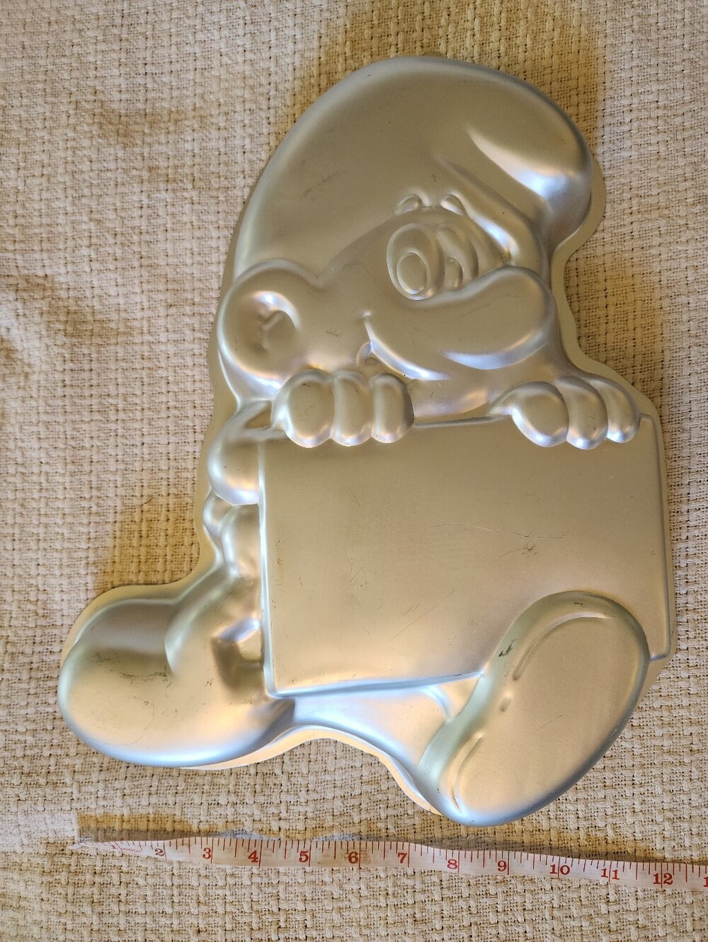 1983 Wilton Smurf Cake Pan